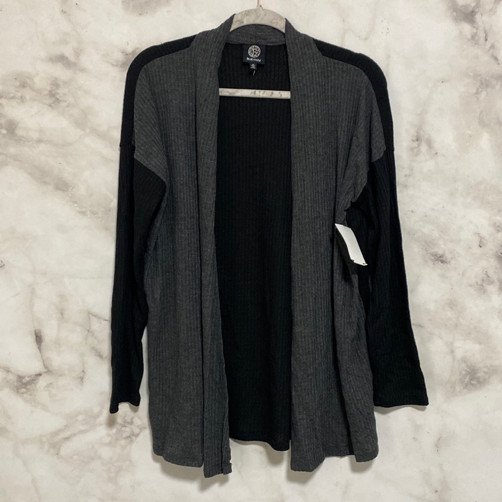 Bobeau Open Front Grey Black Colorblock Waffle Knit Cardigan - Picture 2 of 8